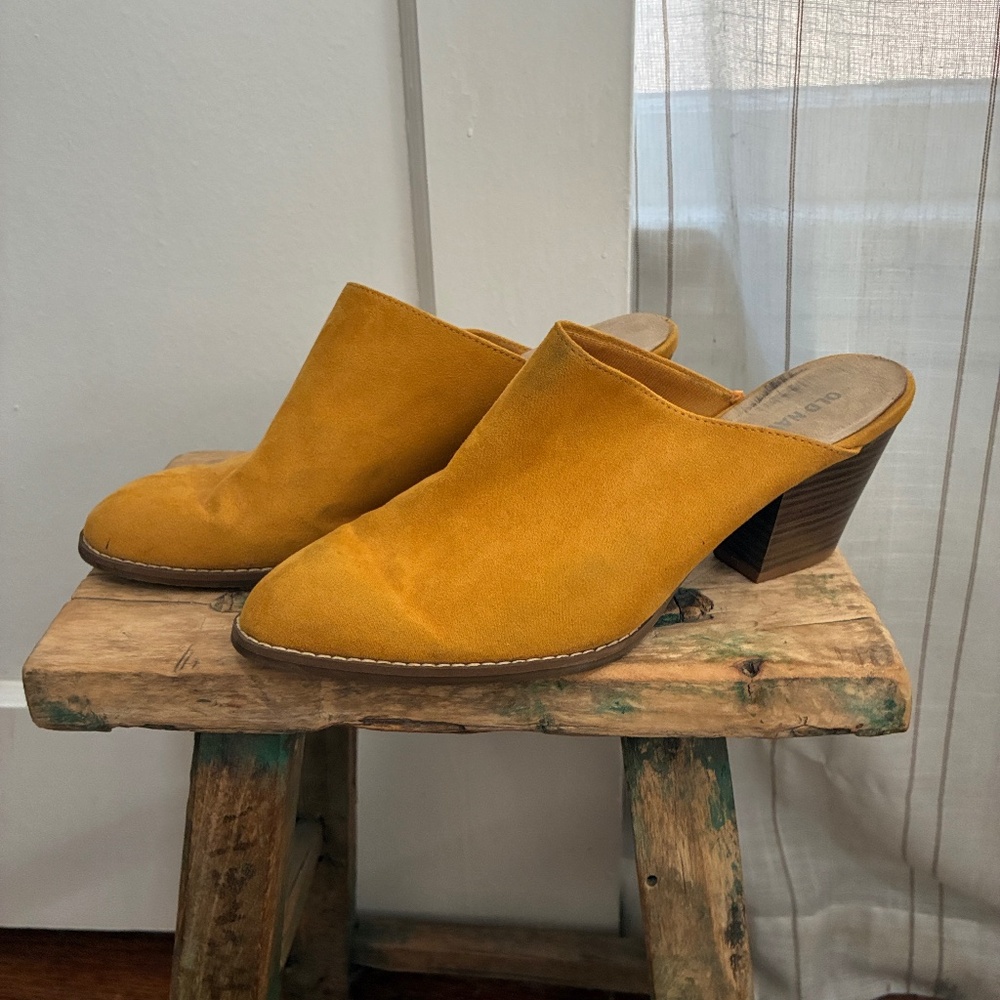 Fabulous Suede Mustard Mules